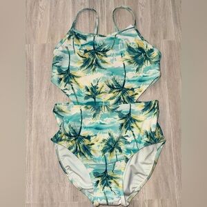 🐠 Girls - size 8 - Floral Swim Suit / Bathing Suit